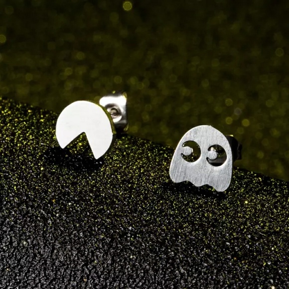 NEW! Pac Man silver Earrings - Picture 2 of 4